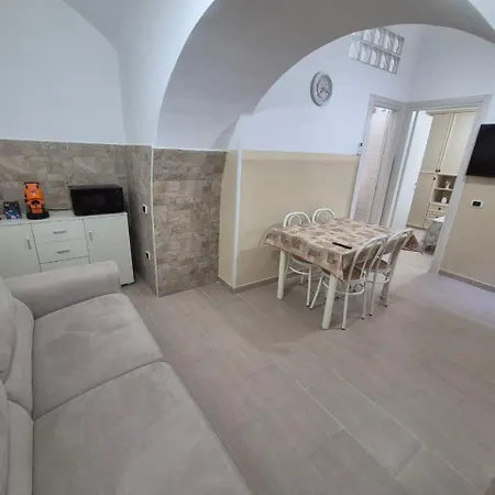 Bed & Breakfast Da Luisella Naples